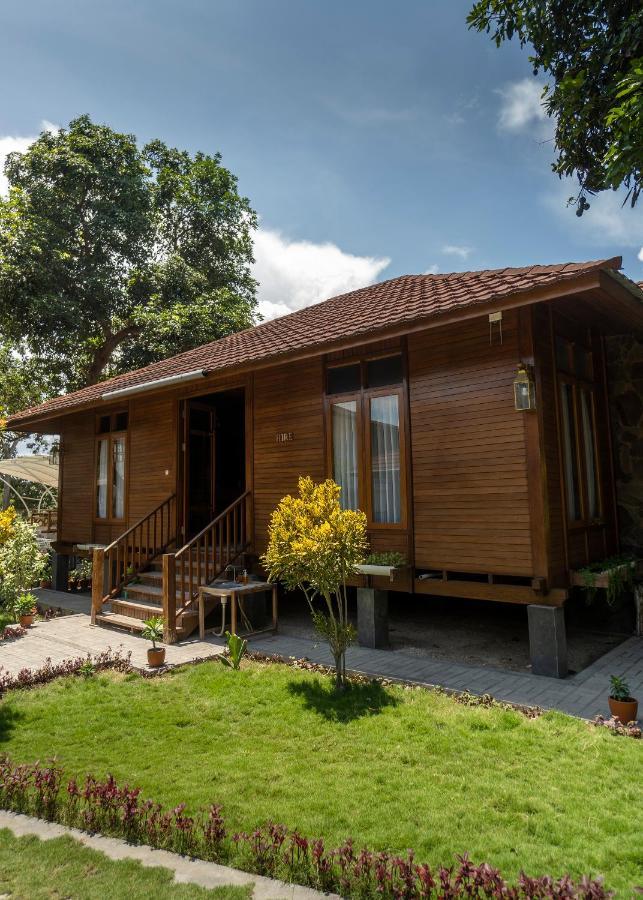 Casa Kandara Waingapu Exterior foto