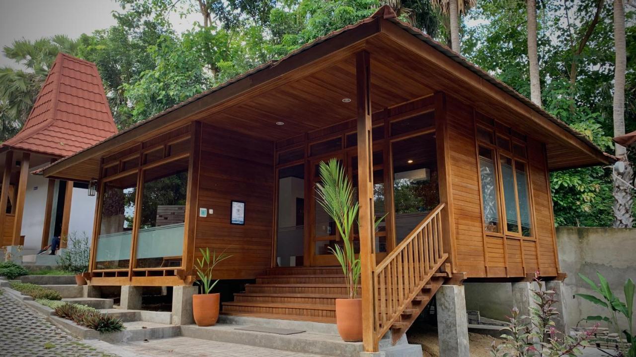 Casa Kandara Waingapu Exterior foto